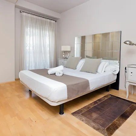 Total Canovas Garden Appartement *