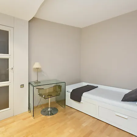Total Canovas Garden Apartment Valencia